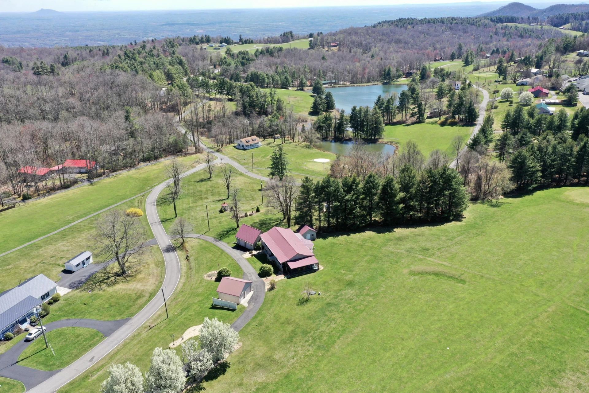 107 Mountain View DR - Photo 4