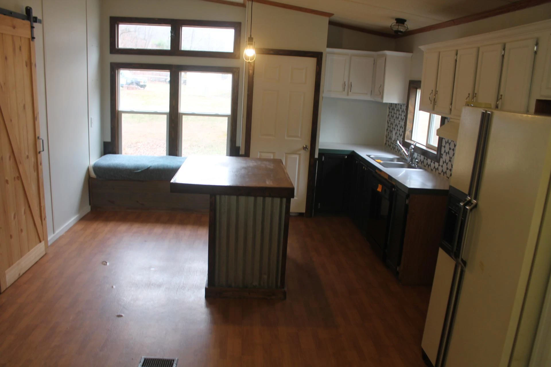 5406 Johnson Creek RD - Photo 13