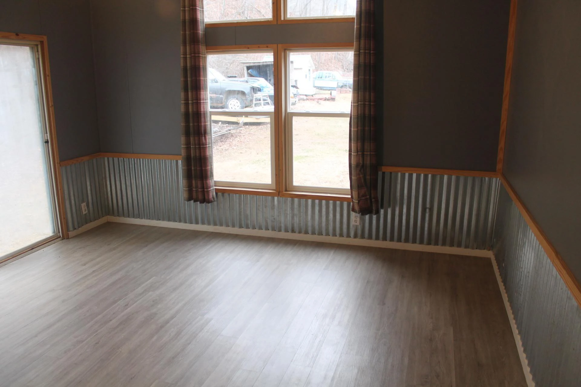 5406 Johnson Creek RD - Photo 18