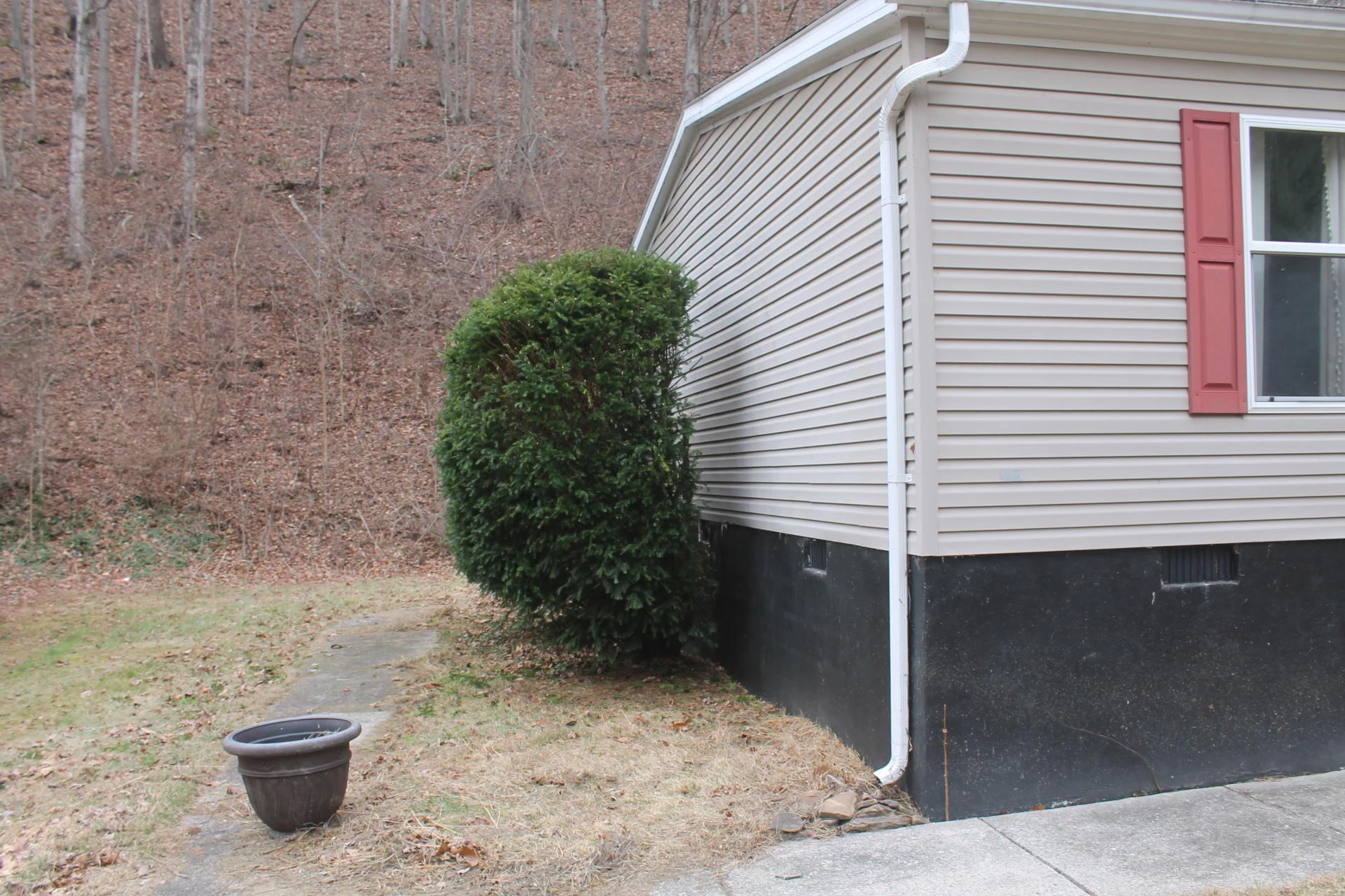 5406 Johnson Creek RD - Photo 6