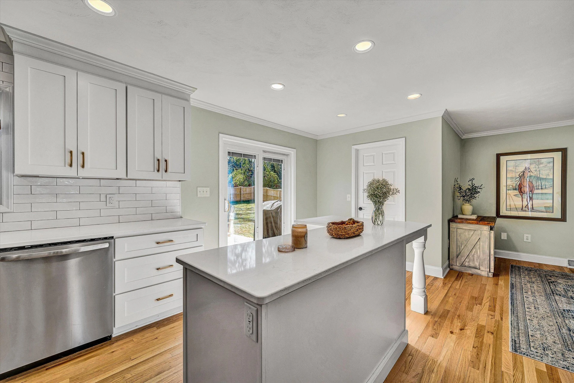 5114 Huntridge RD - Photo 5