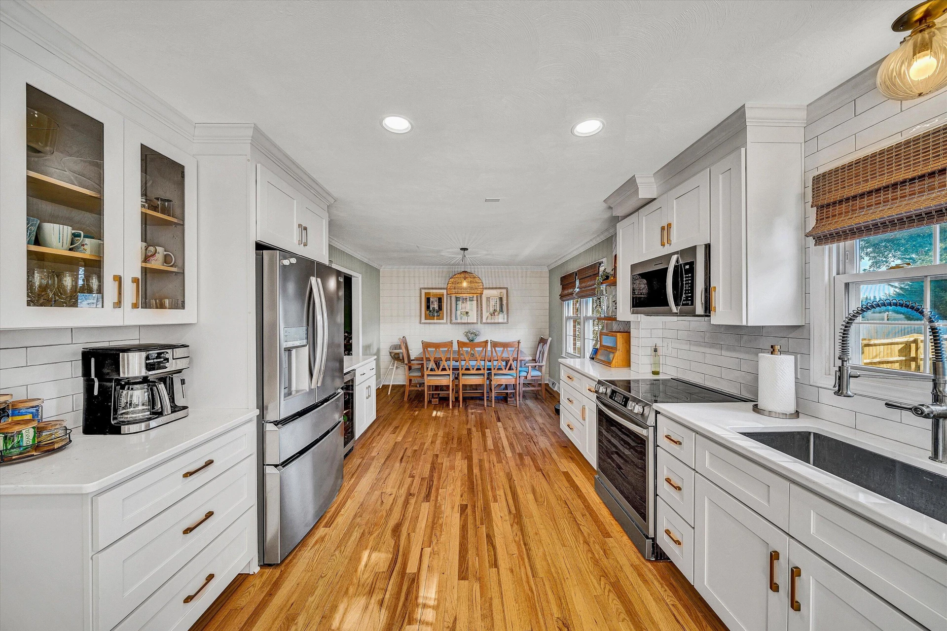 5114 Huntridge RD - Photo 6