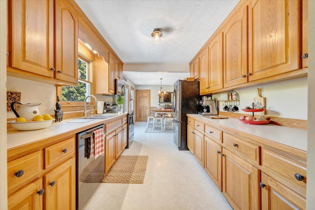 225 Dillard LN - Photo 24
