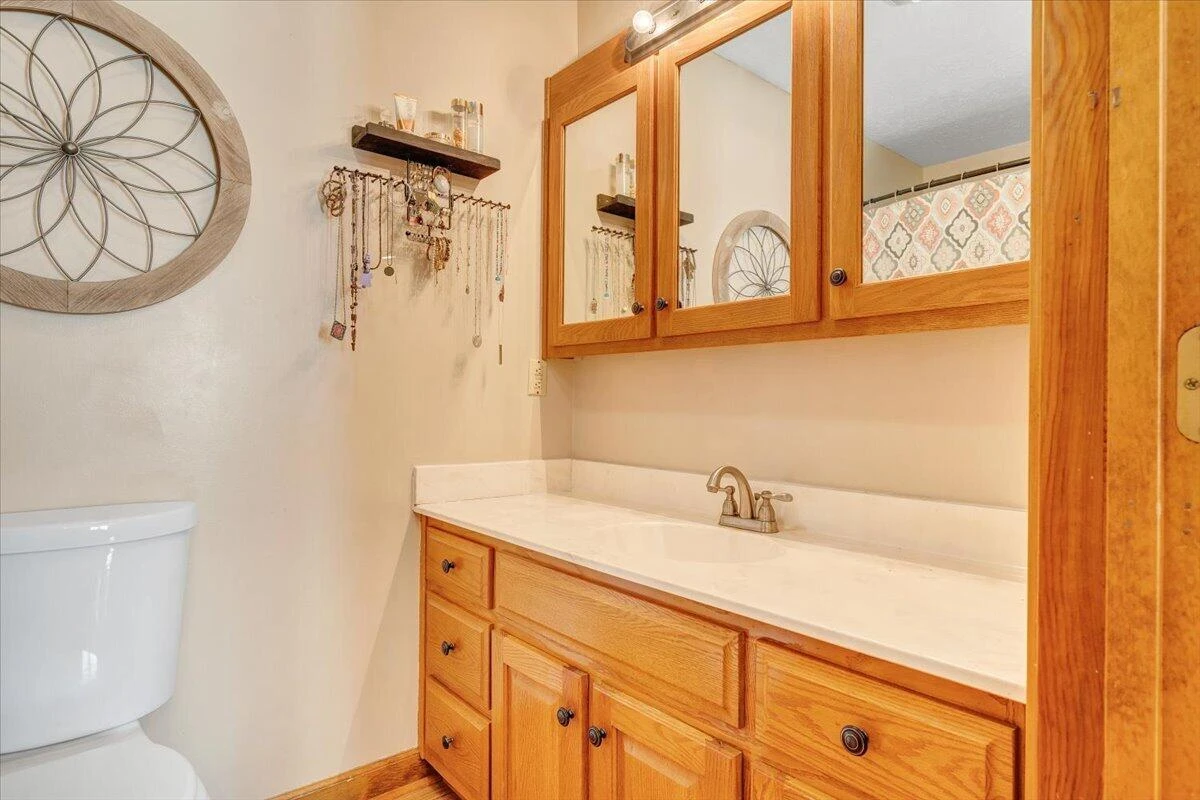 225 Dillard LN - Photo 30
