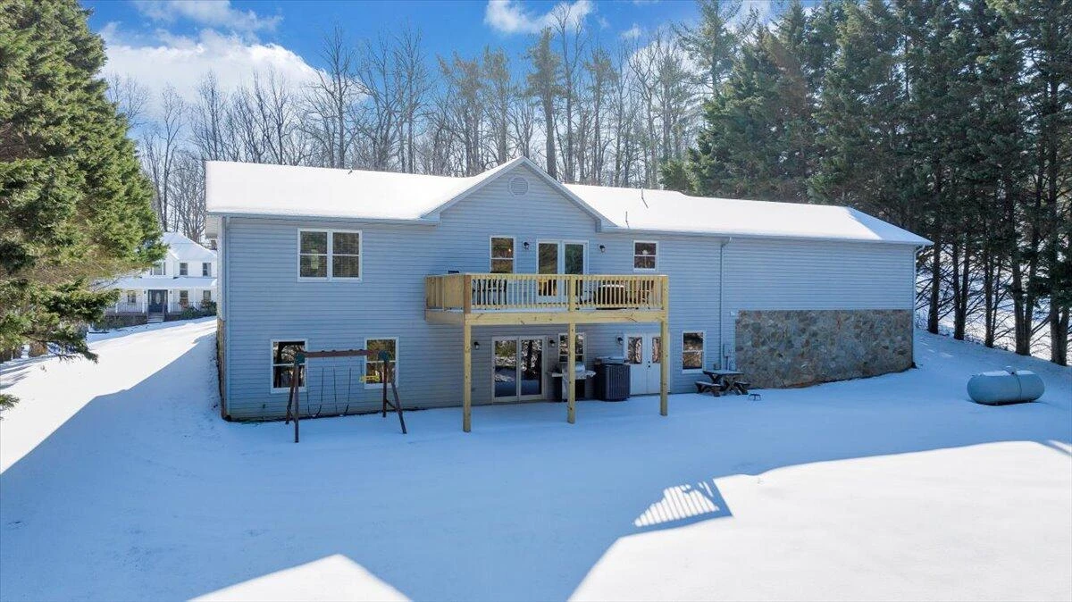225 Dillard LN - Photo 58
