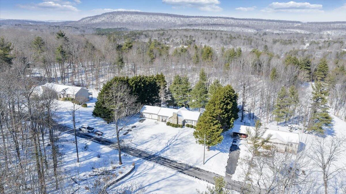 225 Dillard LN - Photo 66