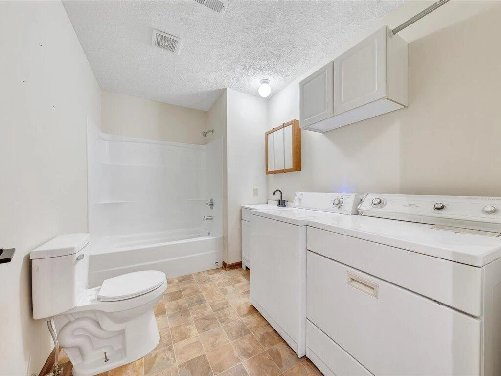 175 Peach CT - Photo 9