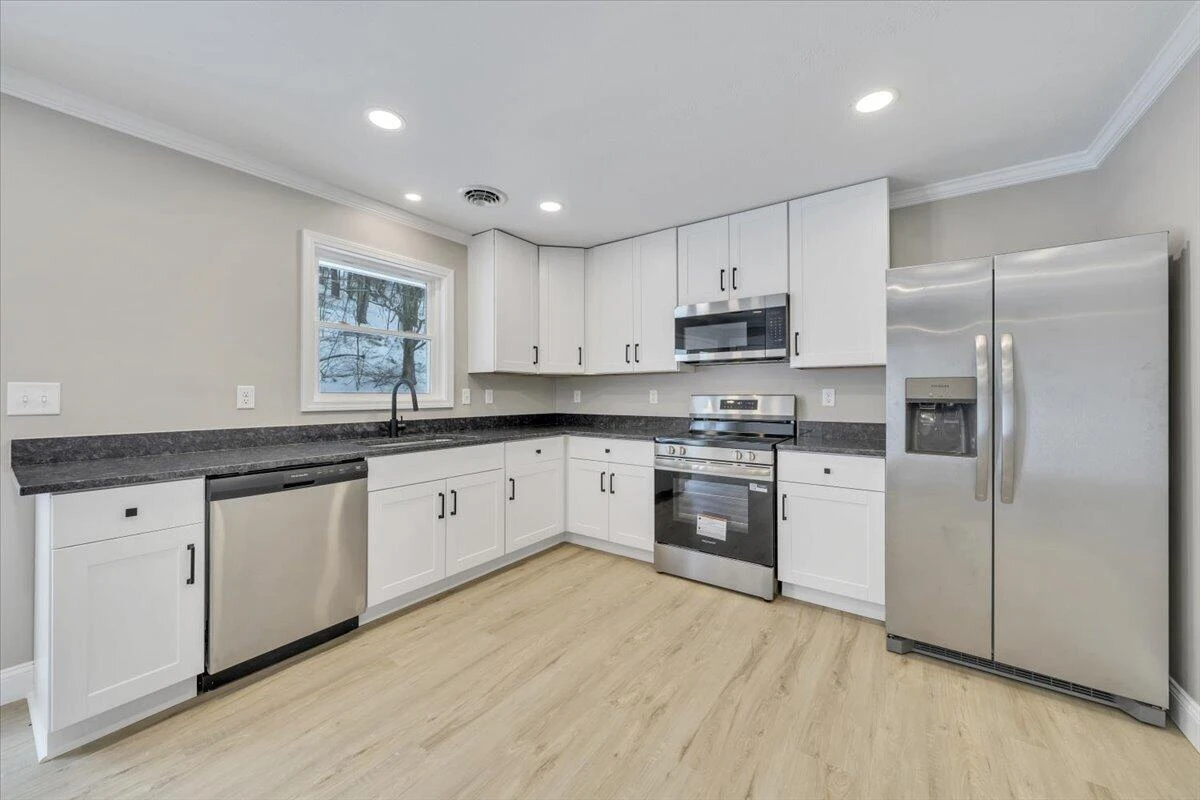 1020 Boones Mill RD - Photo 12
