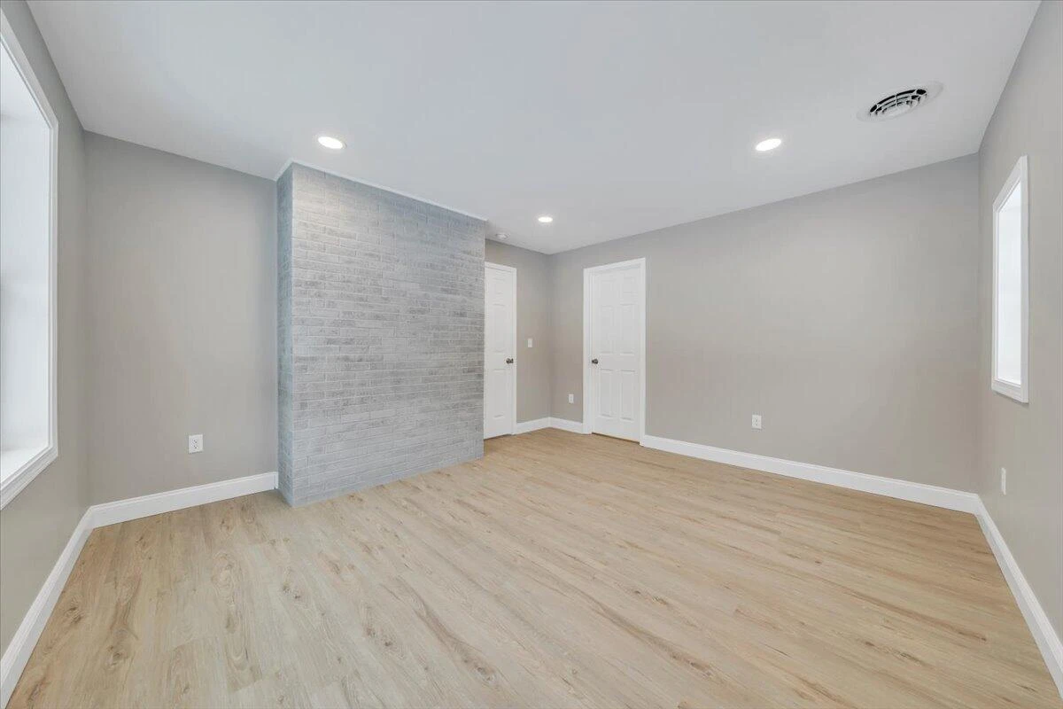 1020 Boones Mill RD - Photo 17