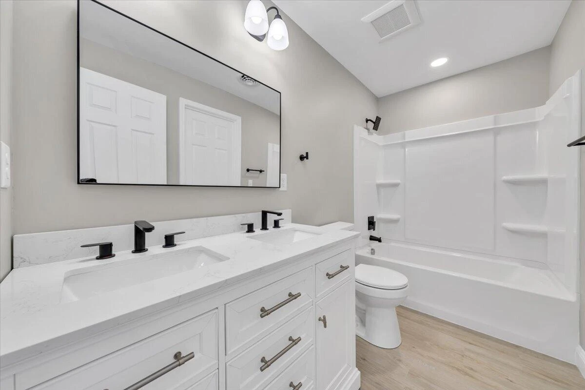 1020 Boones Mill RD - Photo 18