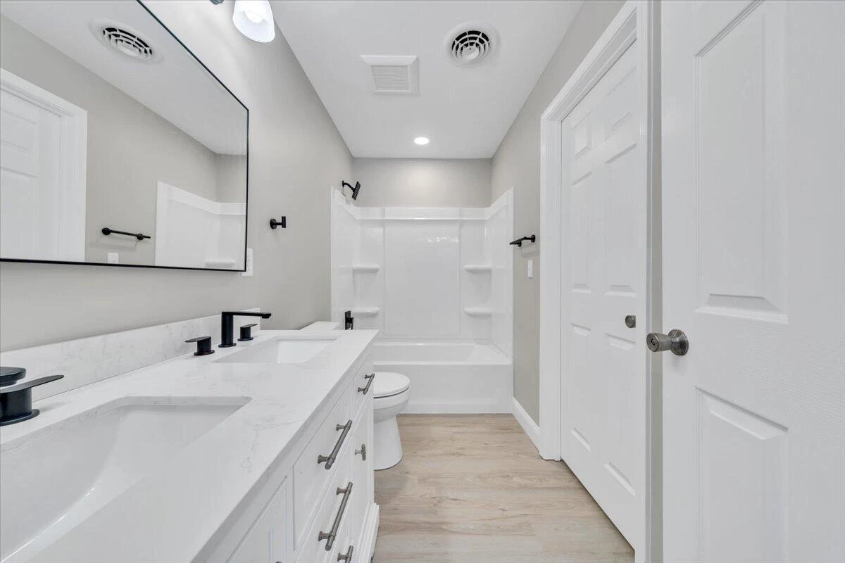 1020 Boones Mill RD - Photo 19