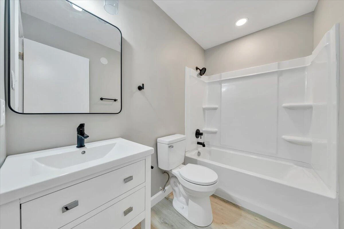 1020 Boones Mill RD - Photo 28