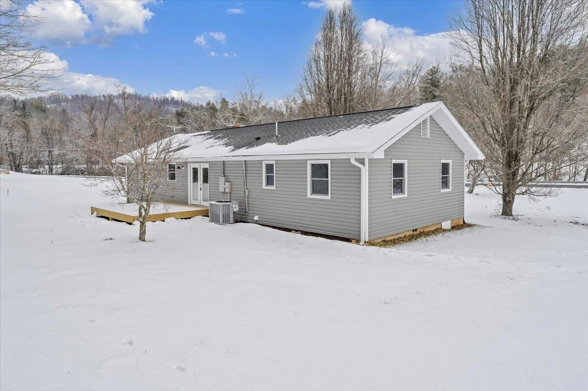 1020 Boones Mill RD - Photo 33