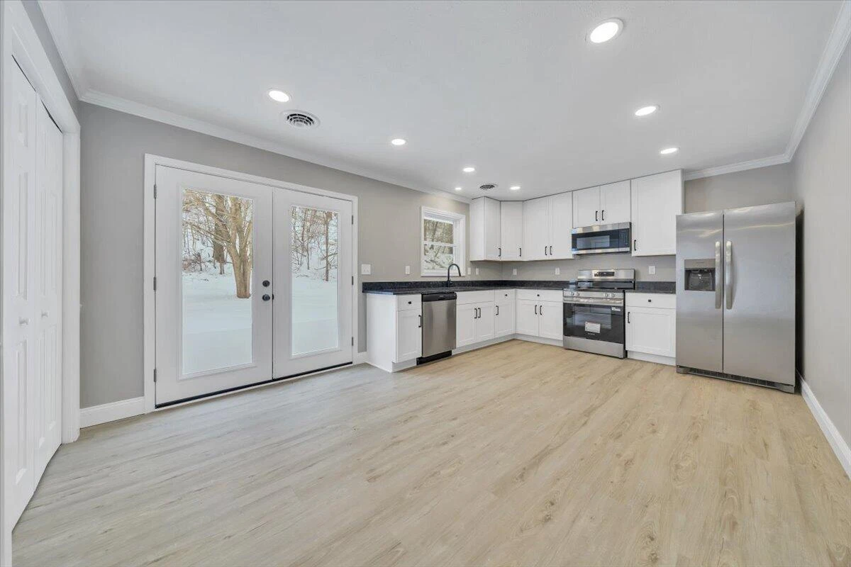 1020 Boones Mill RD - Photo 9