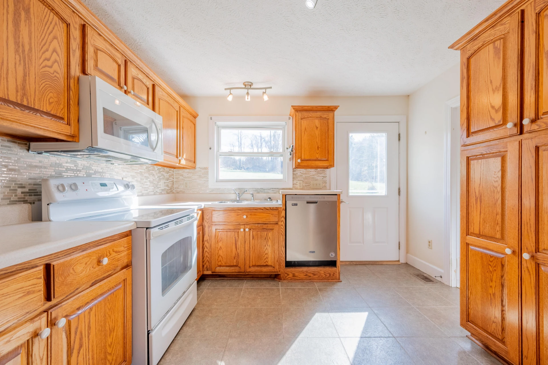 508 Whitelocke RD SE - Photo 21