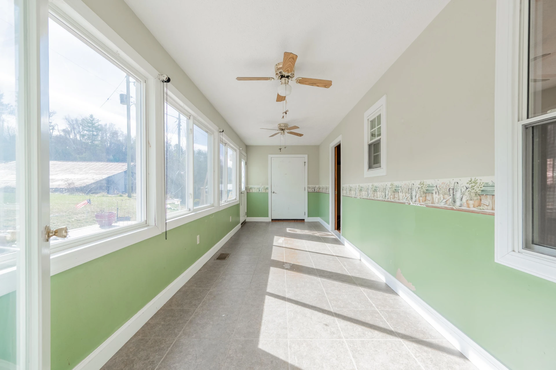 508 Whitelocke RD SE - Photo 29