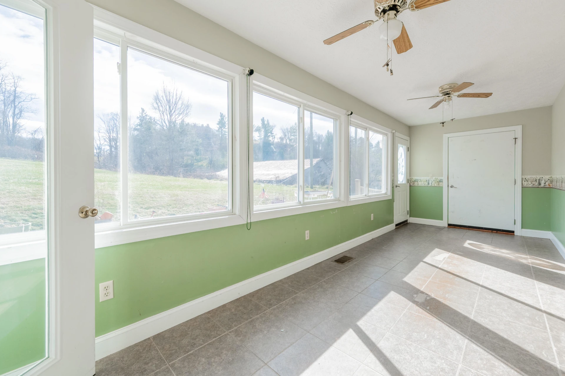 508 Whitelocke RD SE - Photo 30