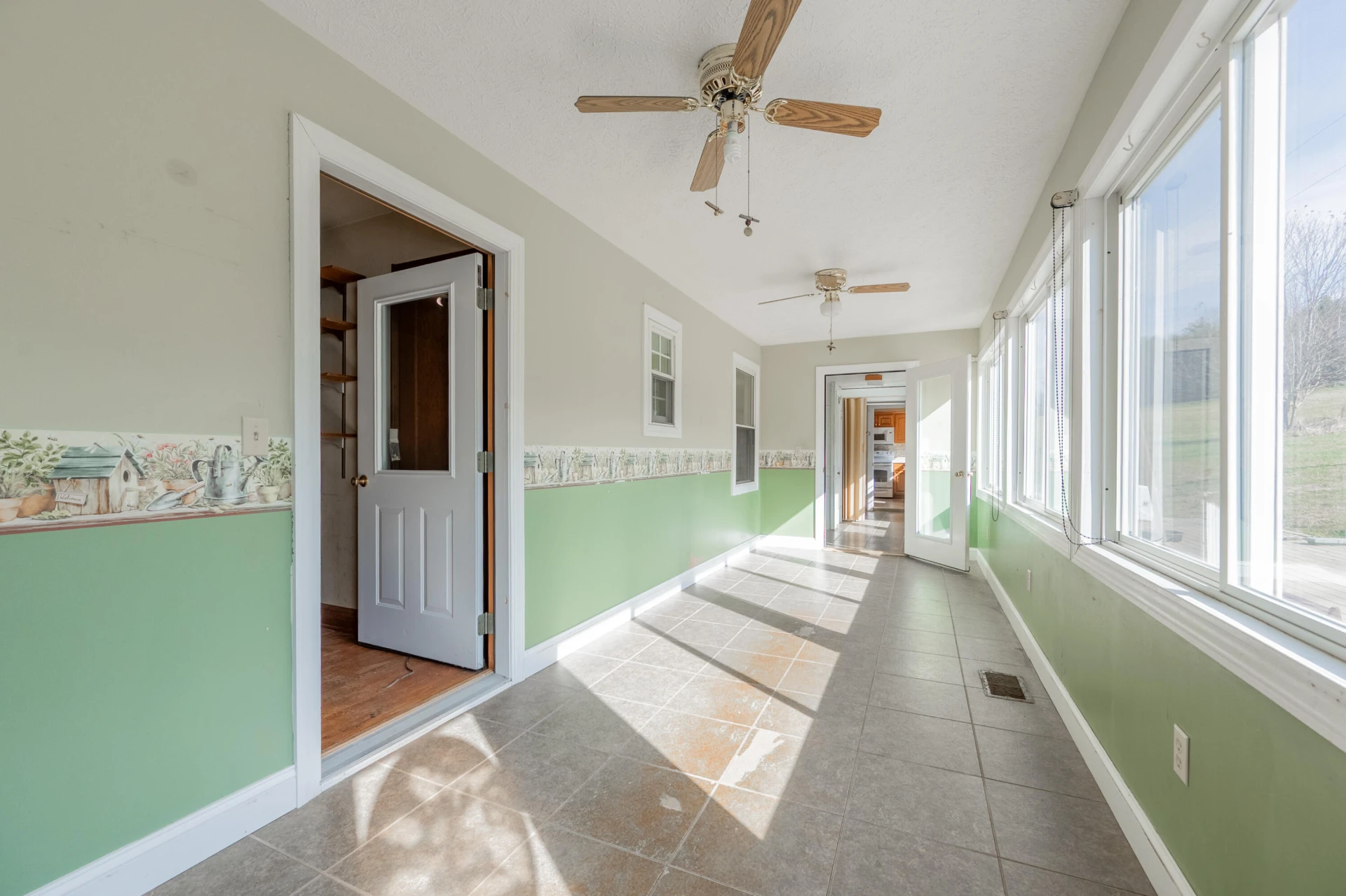 508 Whitelocke RD SE - Photo 32