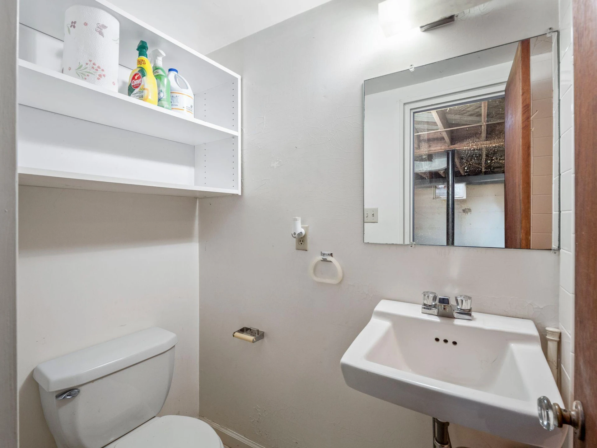 1025 Fisher AVE - Photo 19