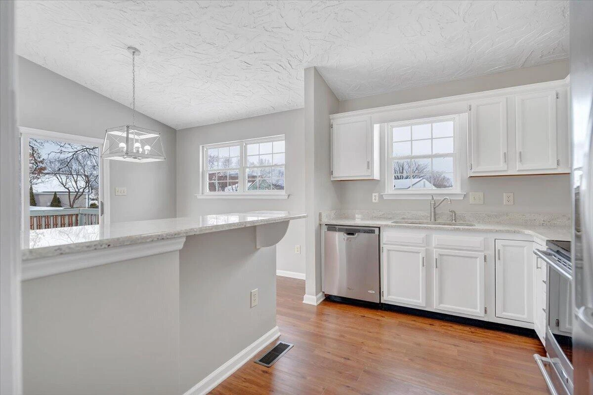 5957 PLANTATION RD - Photo 13