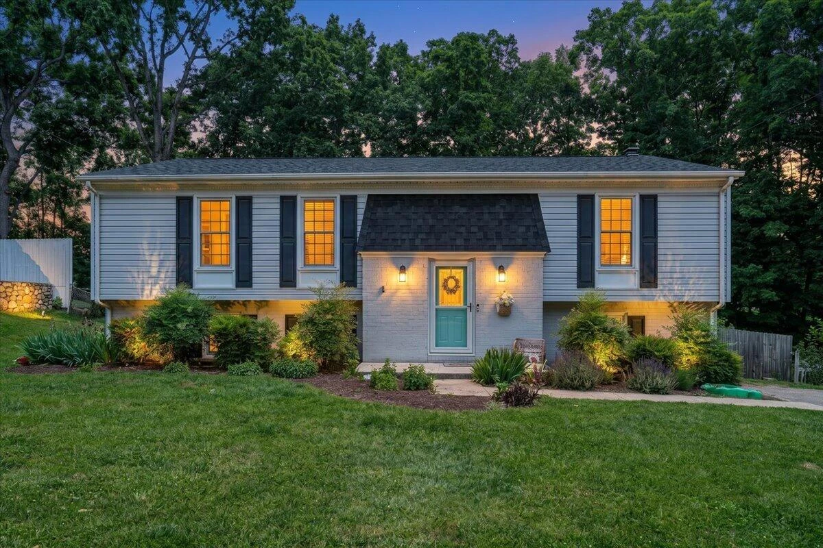 2919 Purple Finch RD