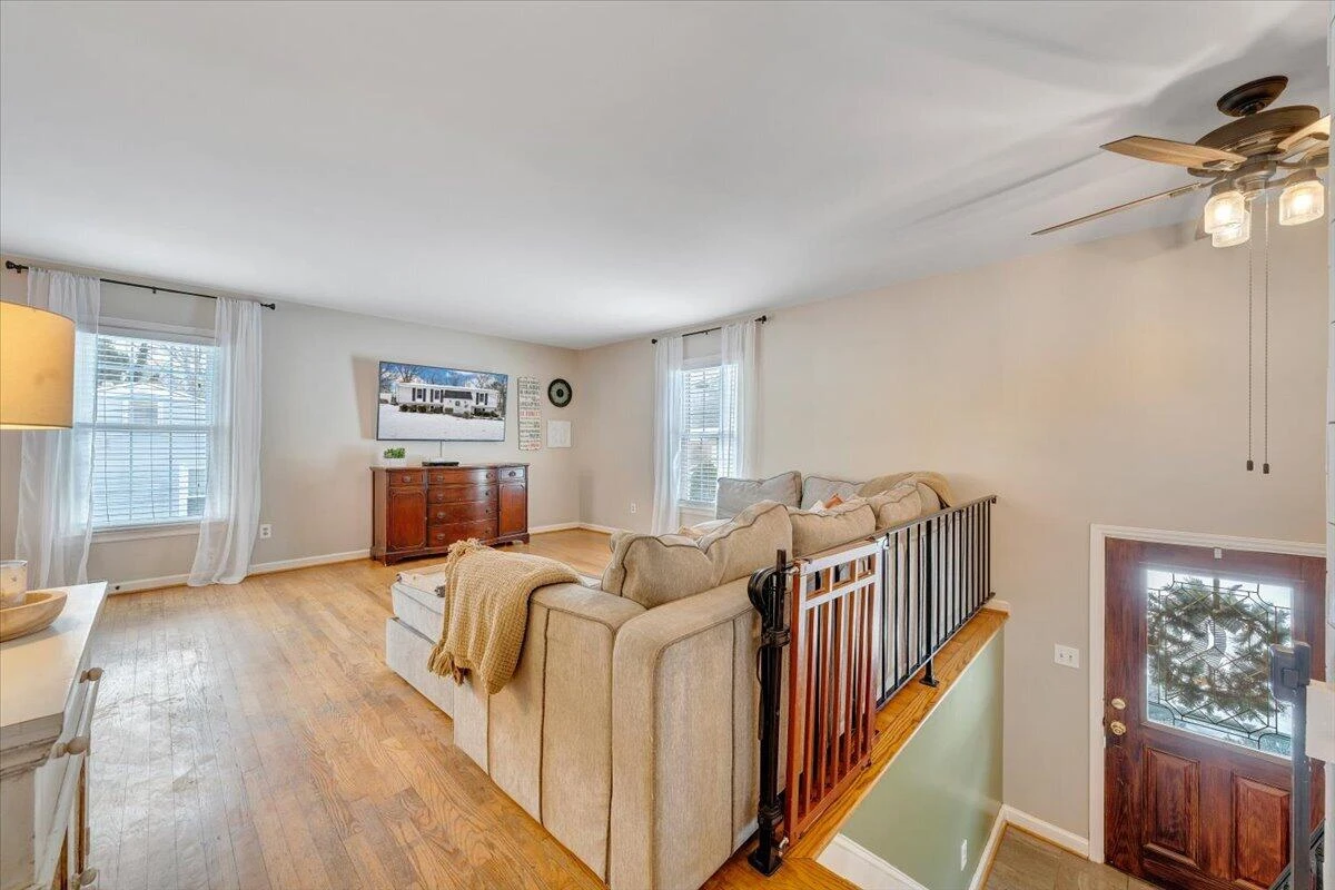 2919 Purple Finch RD - Photo 4