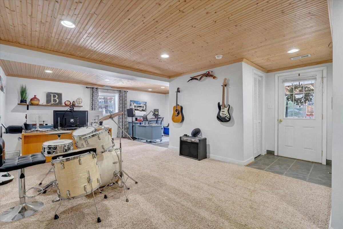 2919 Purple Finch RD - Photo 49