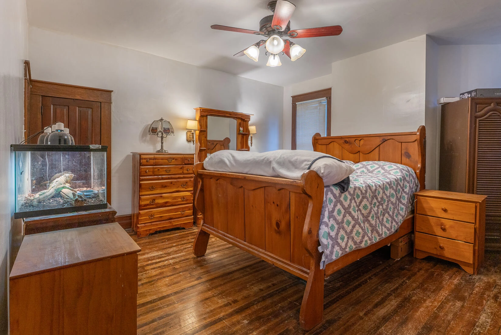2354 Chestnut AVE - Photo 44