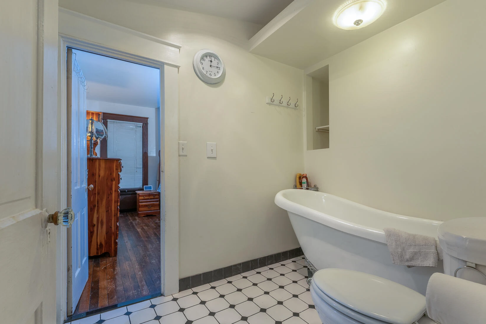 2354 Chestnut AVE - Photo 48