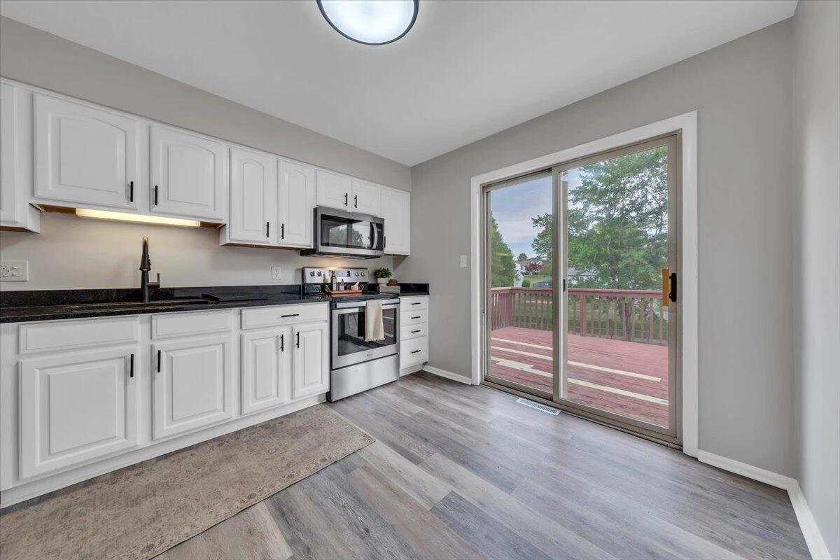 3850 Bower RD - Photo 10