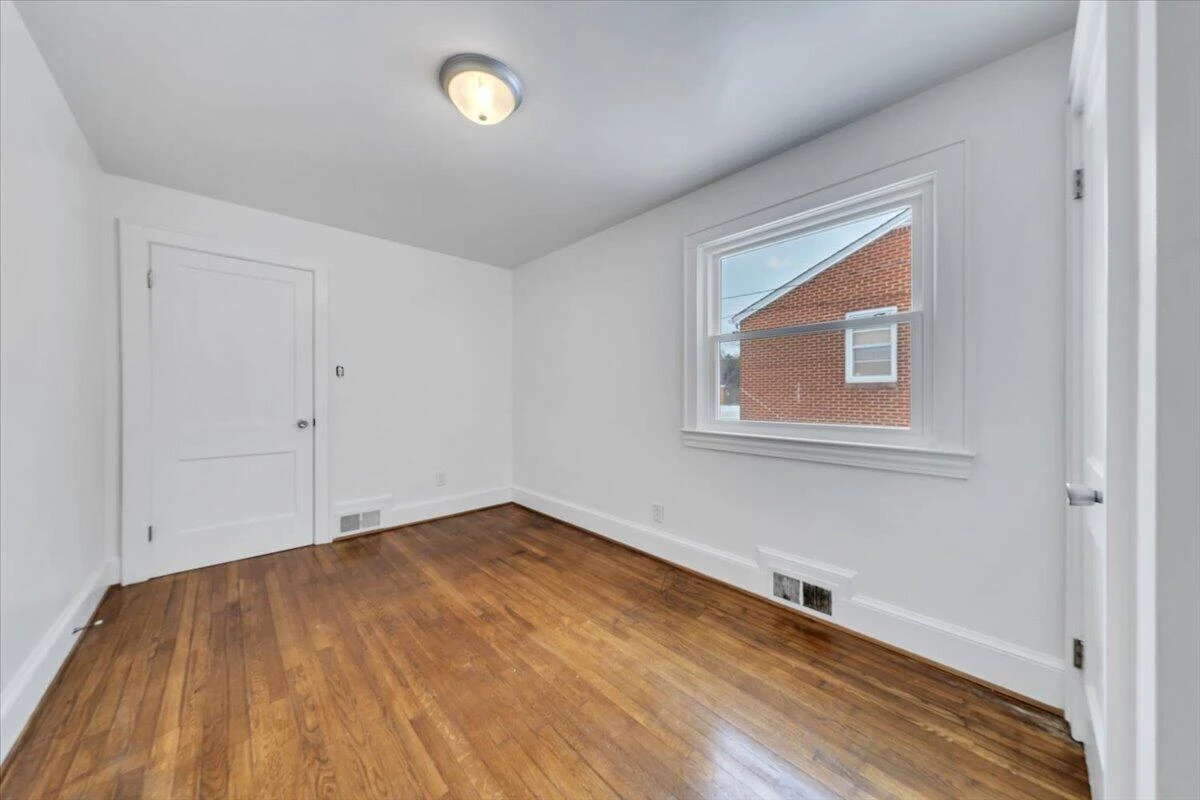 806 Hundley ST - Photo 22