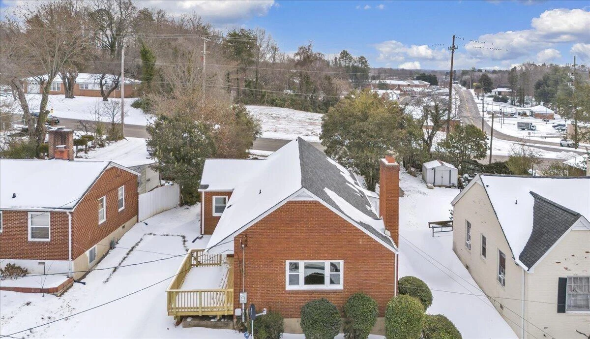 806 Hundley ST - Photo 31