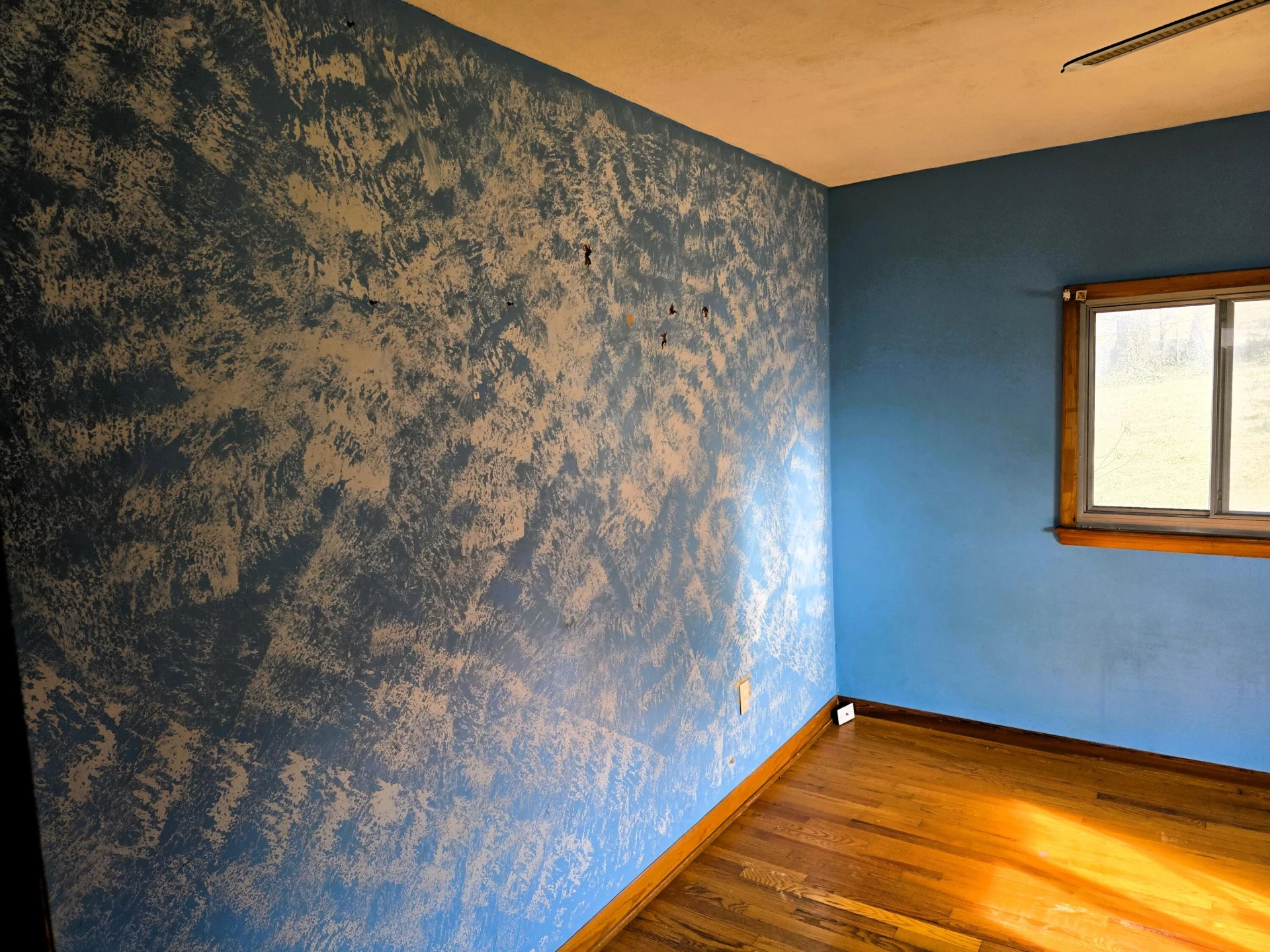 723 N Greenbrier AVE - Photo 16