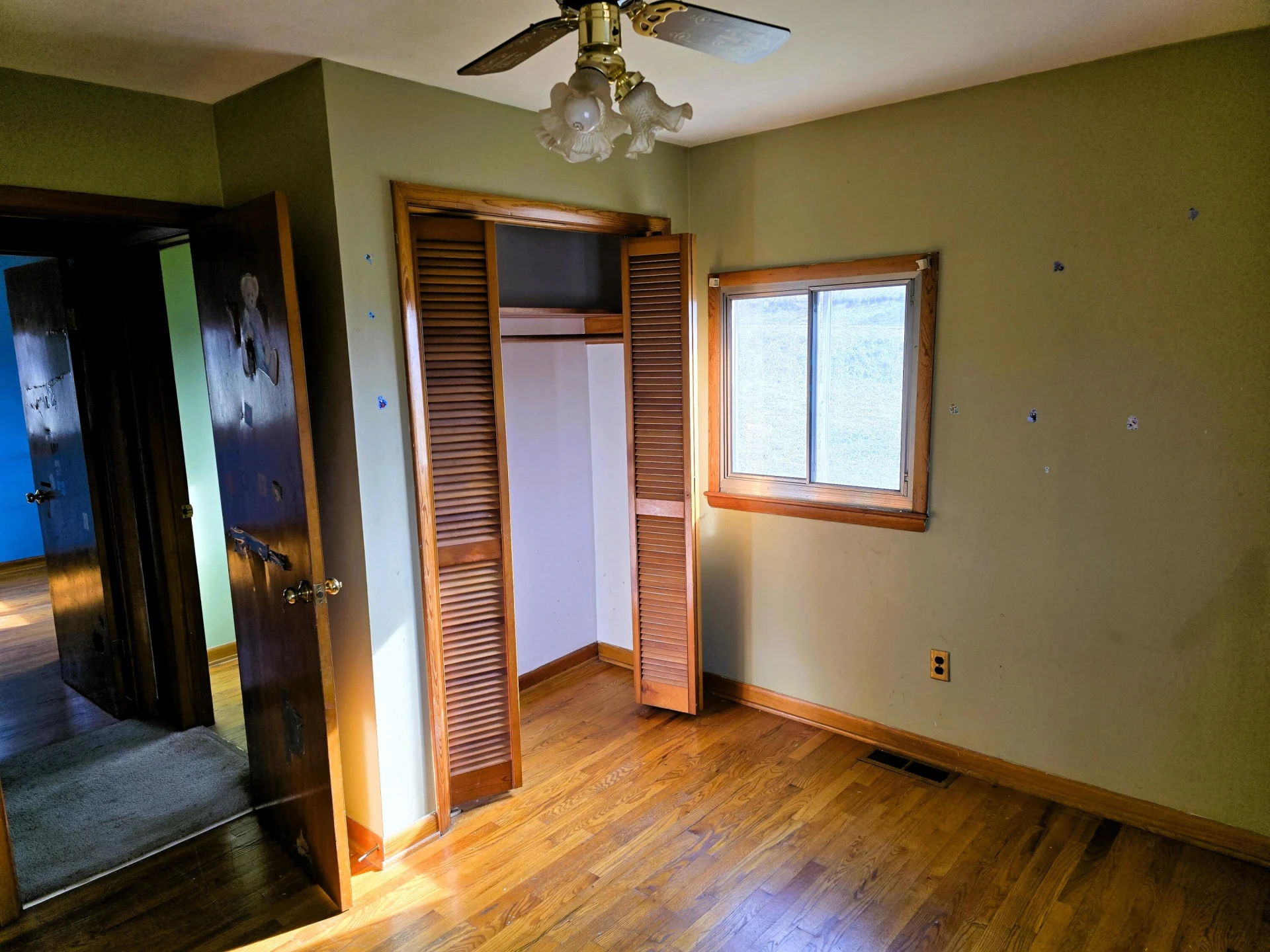 723 N Greenbrier AVE - Photo 21