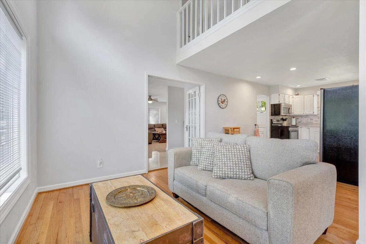428 Anchor DR - Photo 18