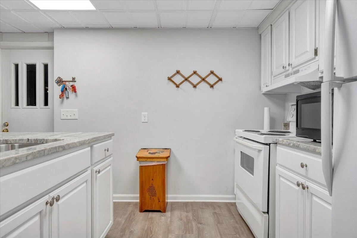 428 Anchor DR - Photo 66