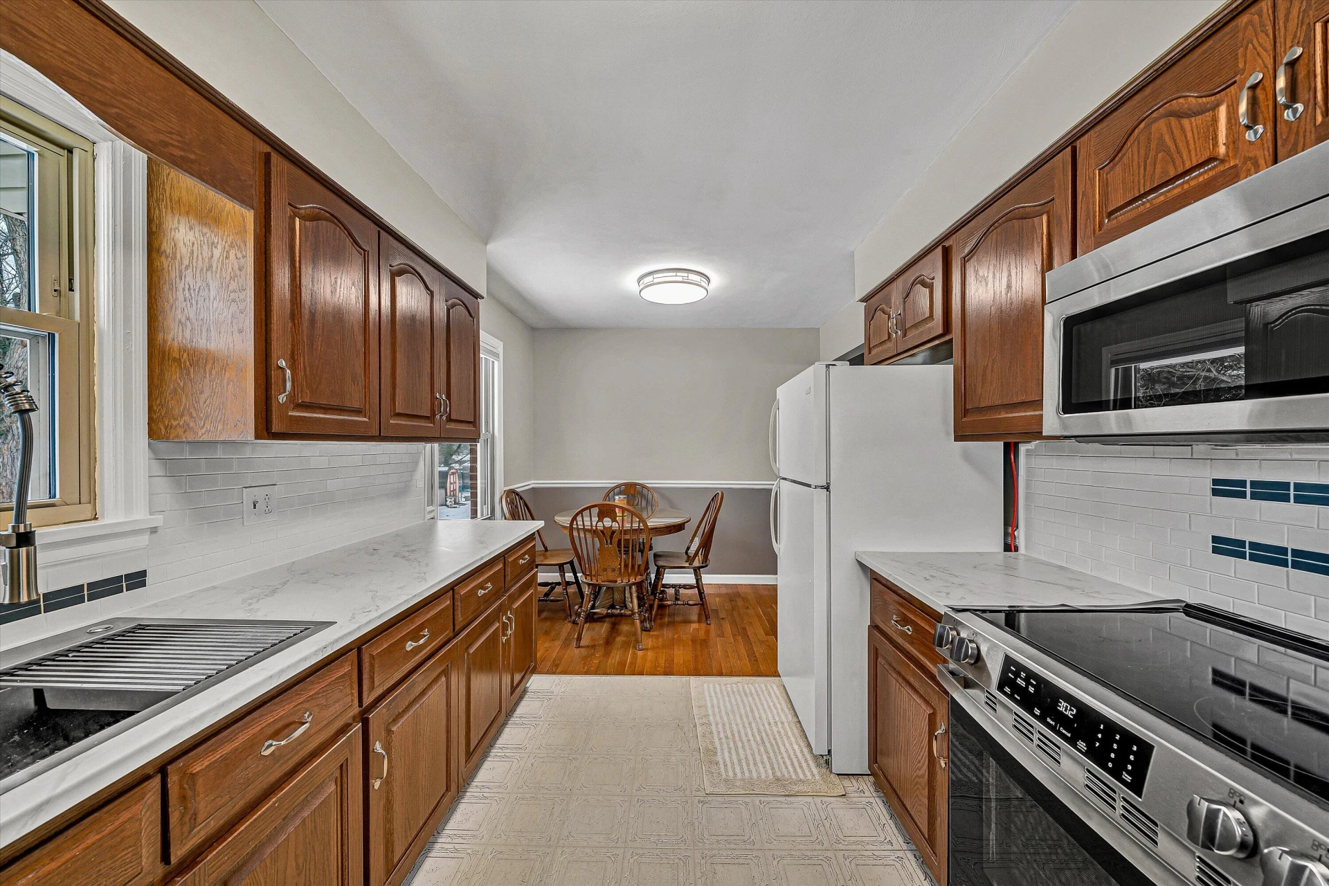 2409 Rollingwood DR - Photo 11