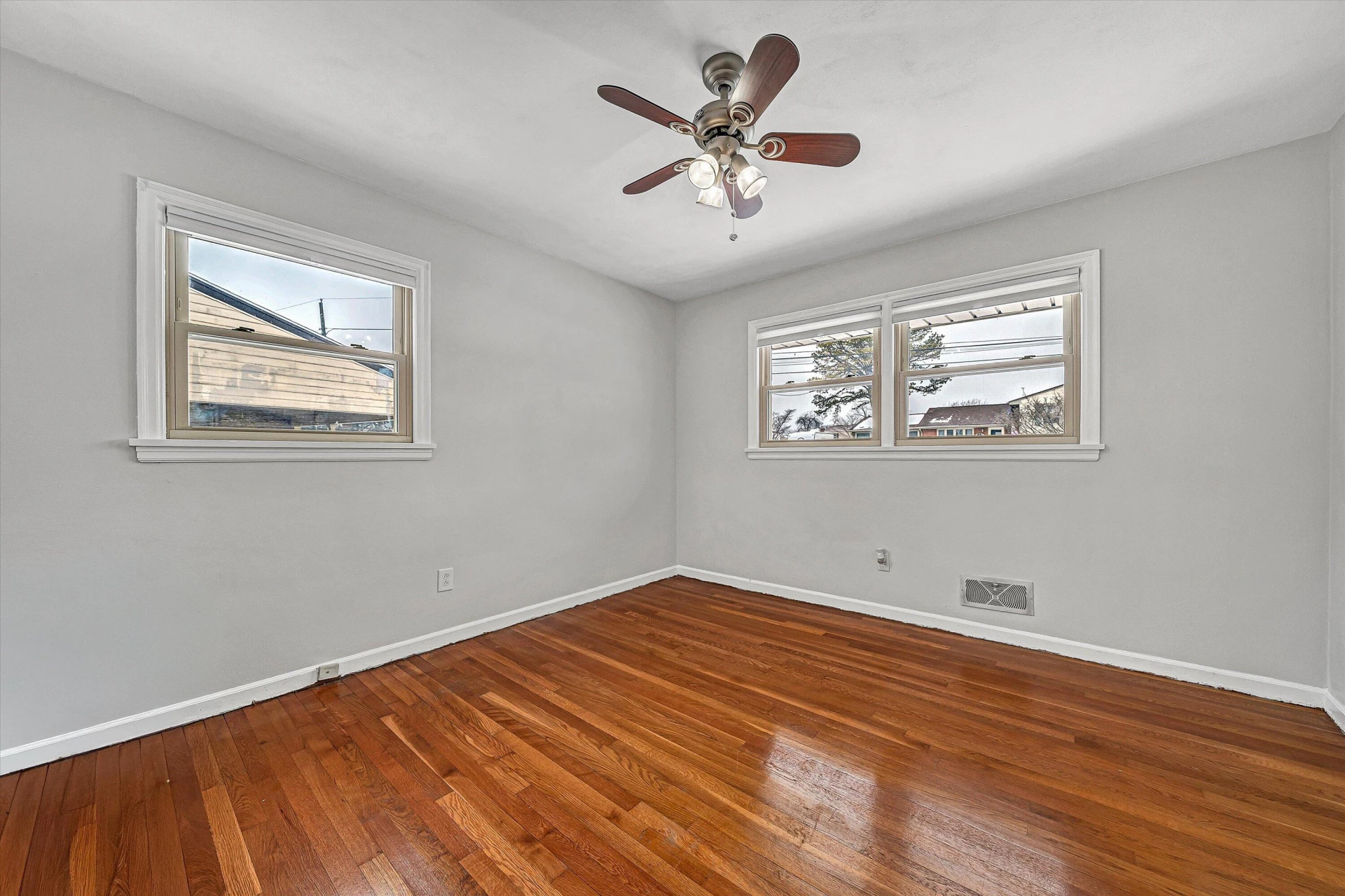 2409 Rollingwood DR - Photo 16