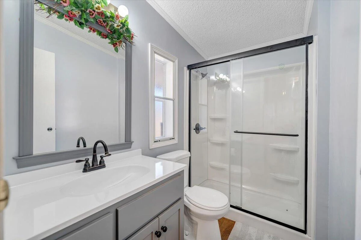 1320 Horseshoe Point RD - Photo 36