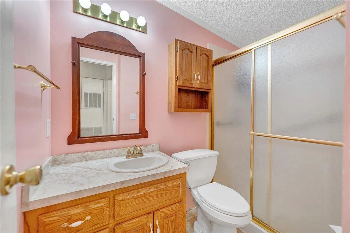 1320 Horseshoe Point RD - Photo 40