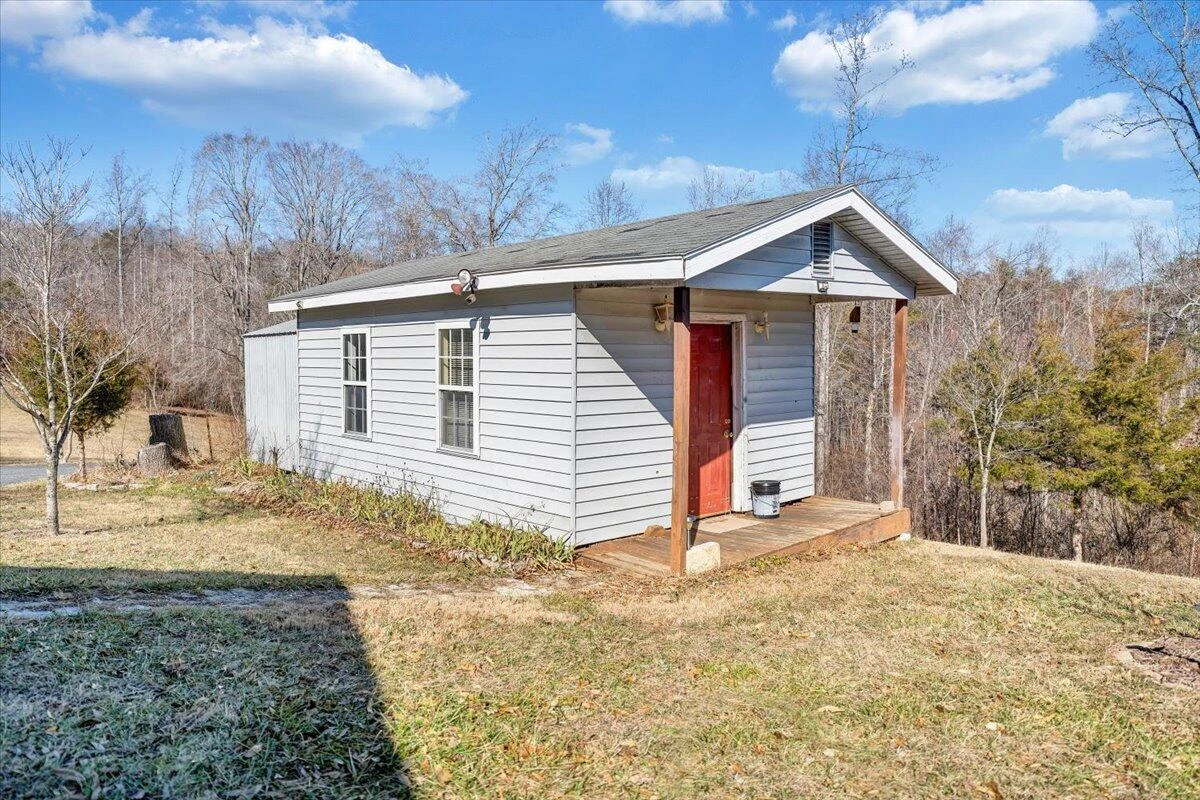 1320 Horseshoe Point RD - Photo 61