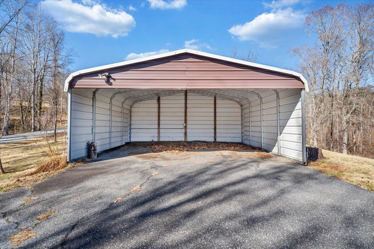 1320 Horseshoe Point RD - Photo 76