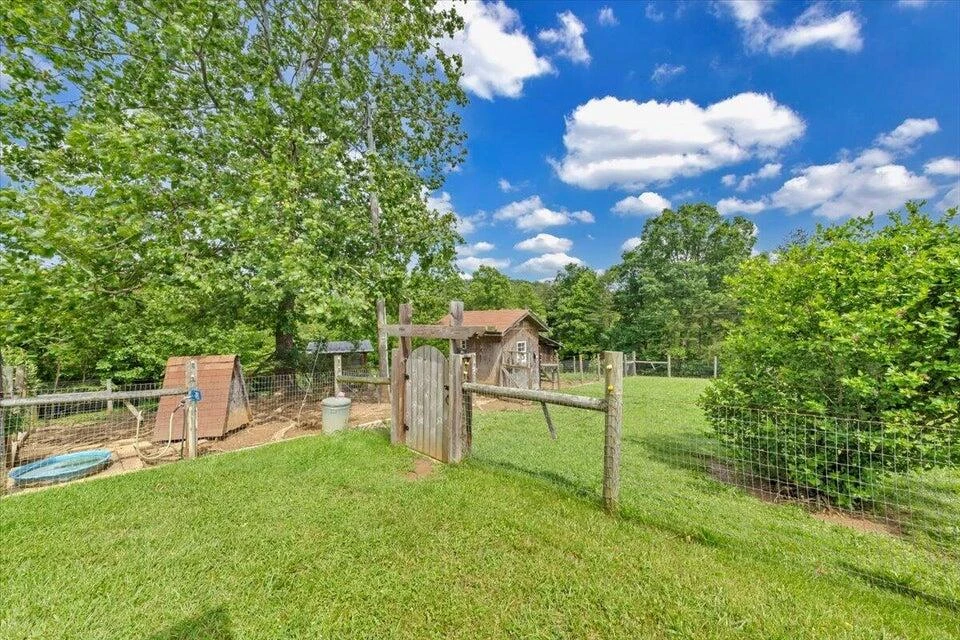 1320 Horseshoe Point RD - Photo 83