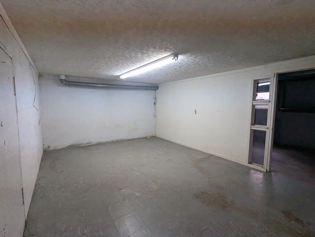 183 Abrahams Place - Photo 35