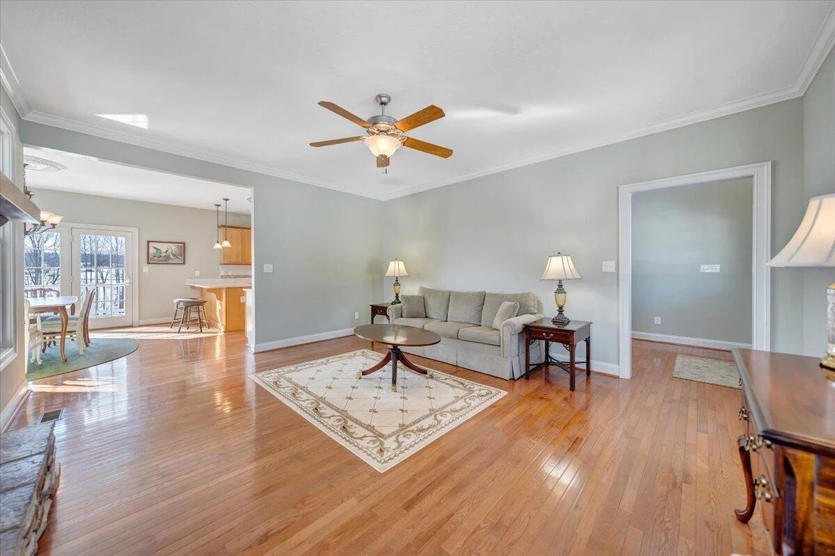 100 Greystone DR - Photo 16