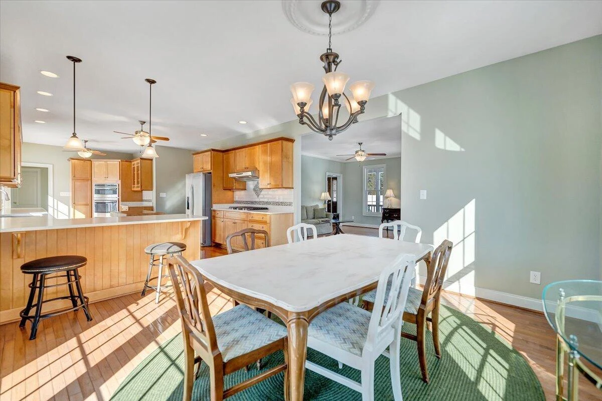 100 Greystone DR - Photo 20