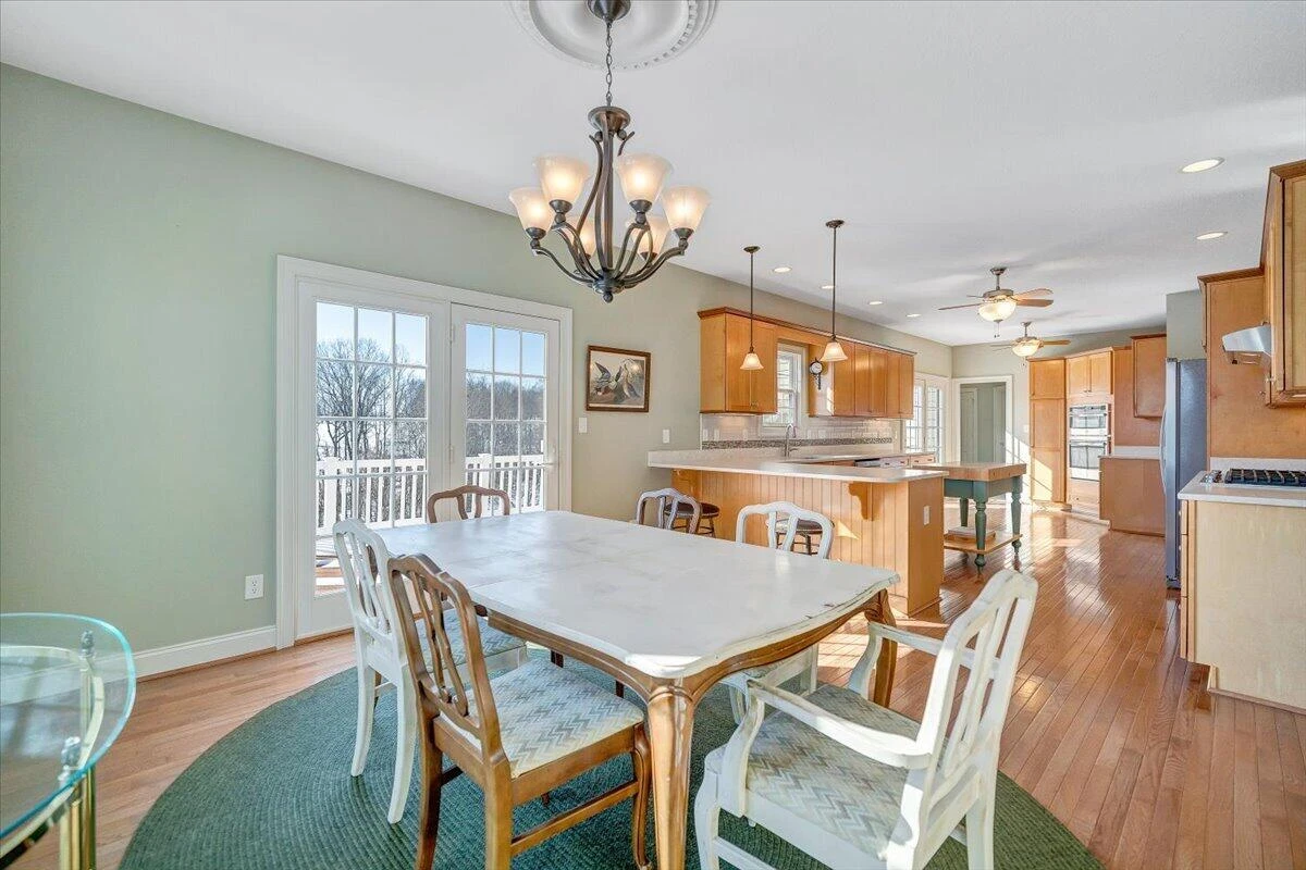 100 Greystone DR - Photo 21