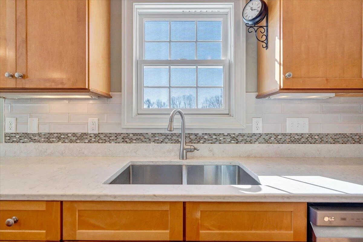 100 Greystone DR - Photo 26