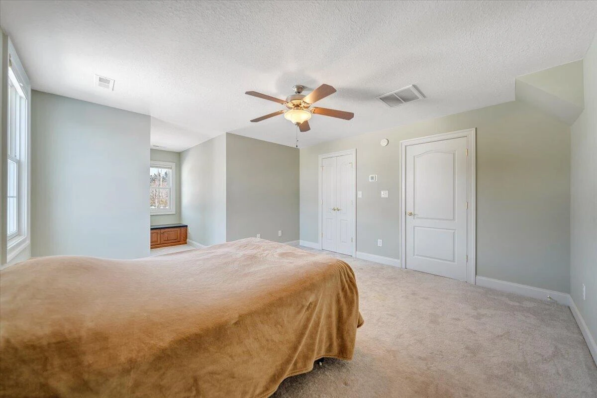 100 Greystone DR - Photo 47