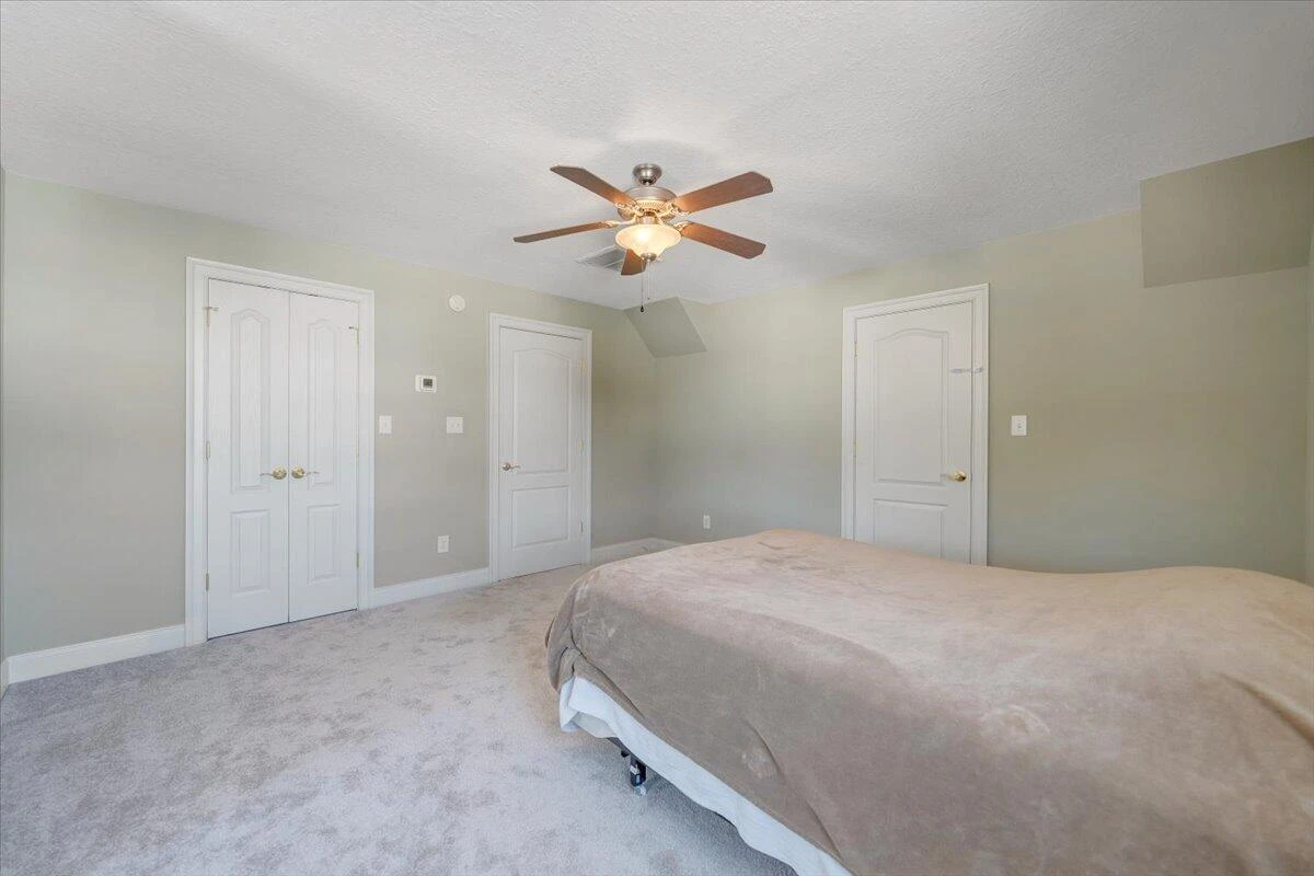 100 Greystone DR - Photo 48